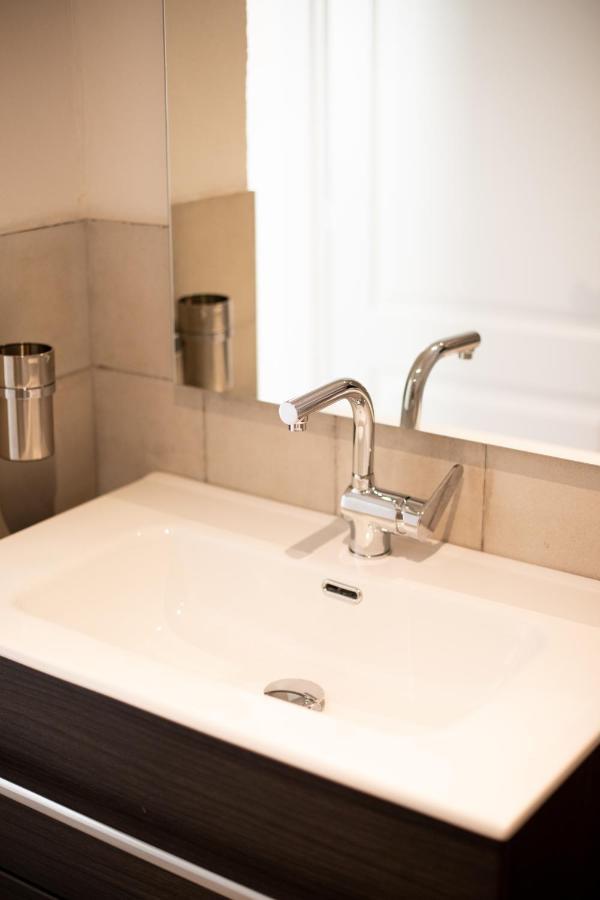 Alpencity Suites Тренто Экстерьер фото