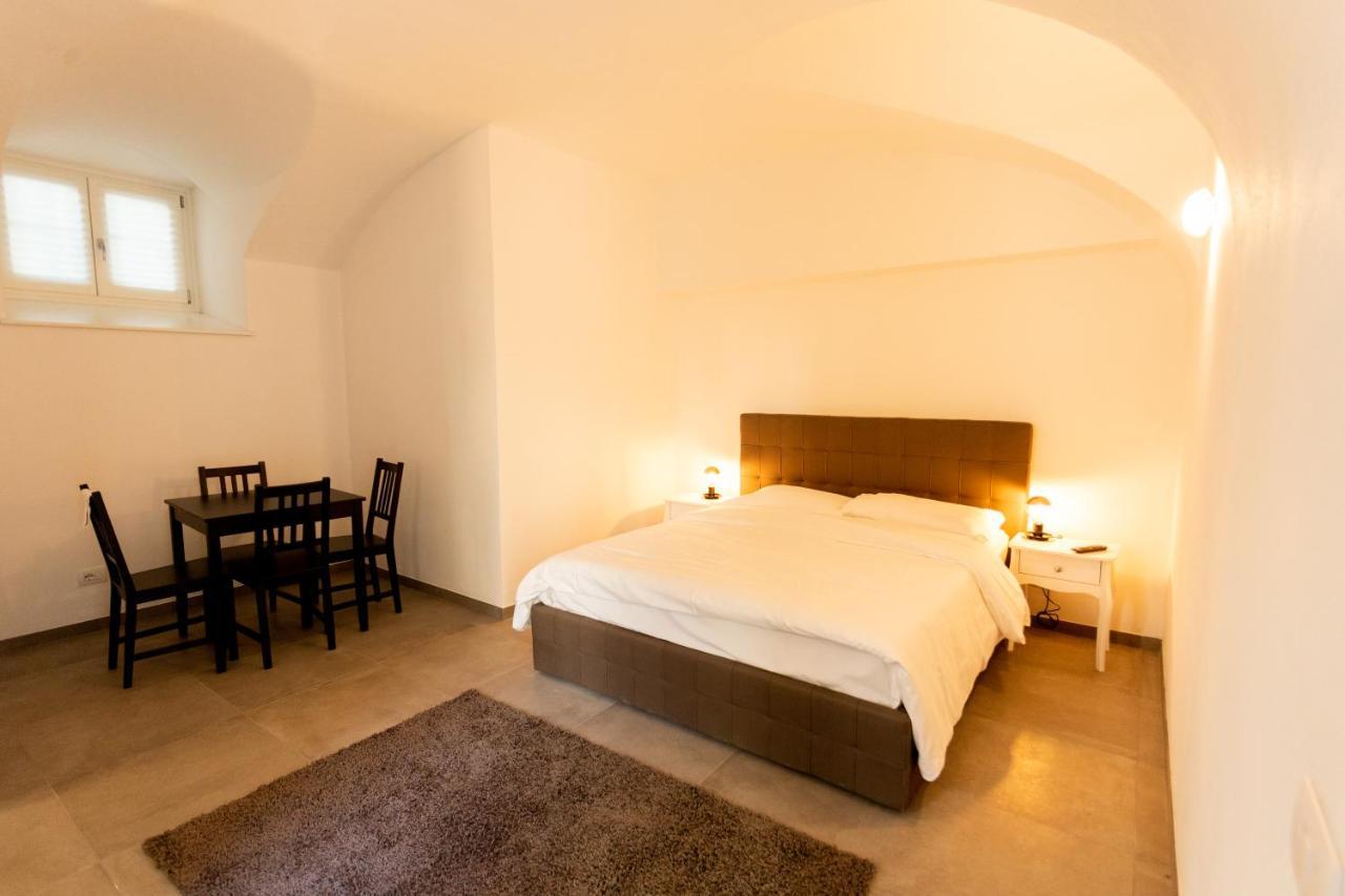 Alpencity Suites Тренто Экстерьер фото